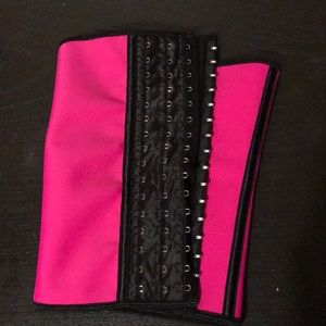 Pink waist trainer
